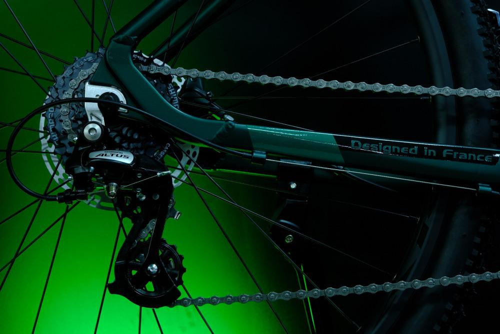 Lorak Sel 9400 Pro SE Матовый Зелёный 21р (на рост 183-190)